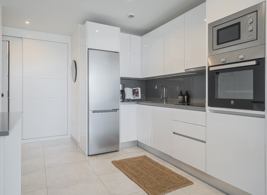 Resale - Apartments - Flats - Mijas
