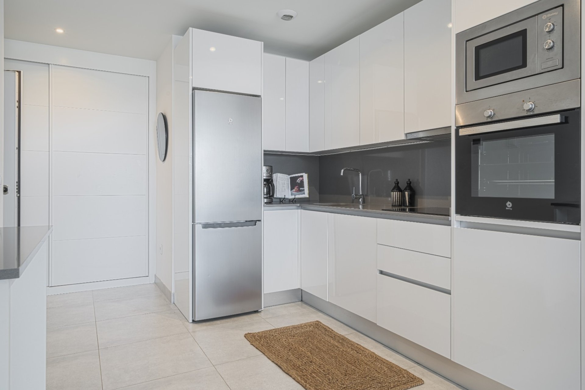 Resale - Apartments - Flats - Mijas