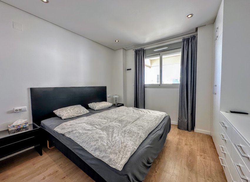 Resale - Apartments - Flats - Orihuela Costa - La Zenia
