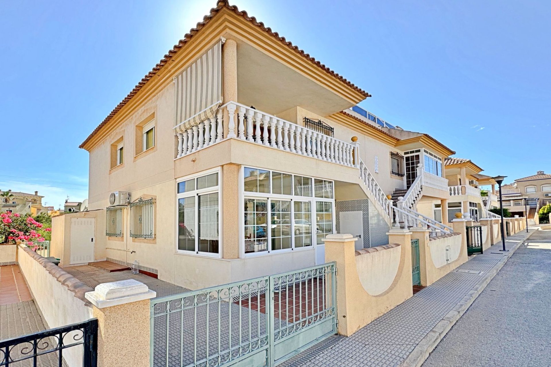 Resale - Apartments - Flats - Orihuela Costa - La Zenia