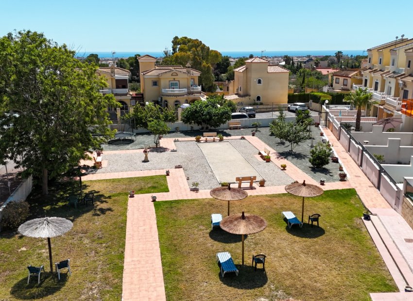 Resale - Apartments - Flats - Orihuela Costa - Lomas de Cabo Roig - Playa Golf