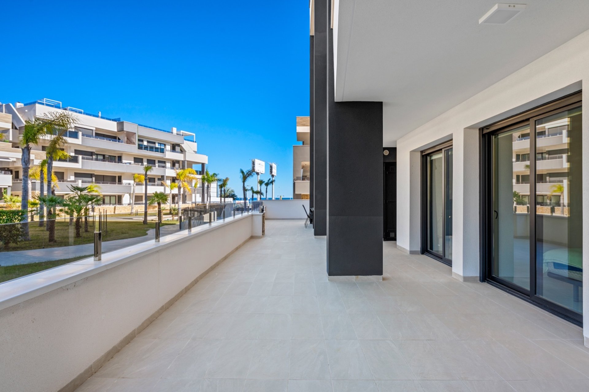 Resale - Apartments - Flats - Orihuela Costa - Playa Flamenca