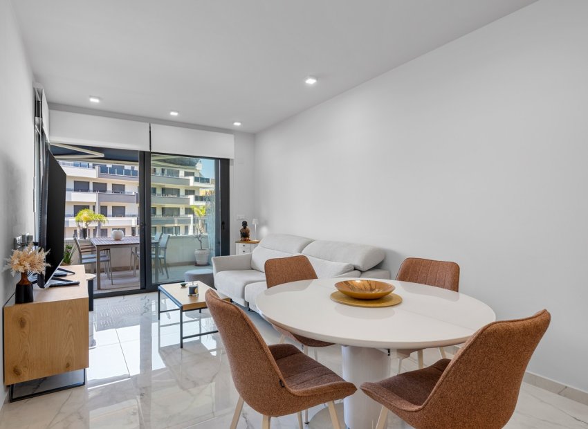 Resale - Apartments - Flats - Orihuela Costa - Playa Flamenca