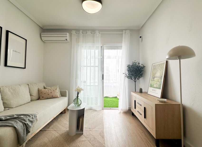 Resale - Apartments - Flats - Orihuela Costa - Playa Flamenca