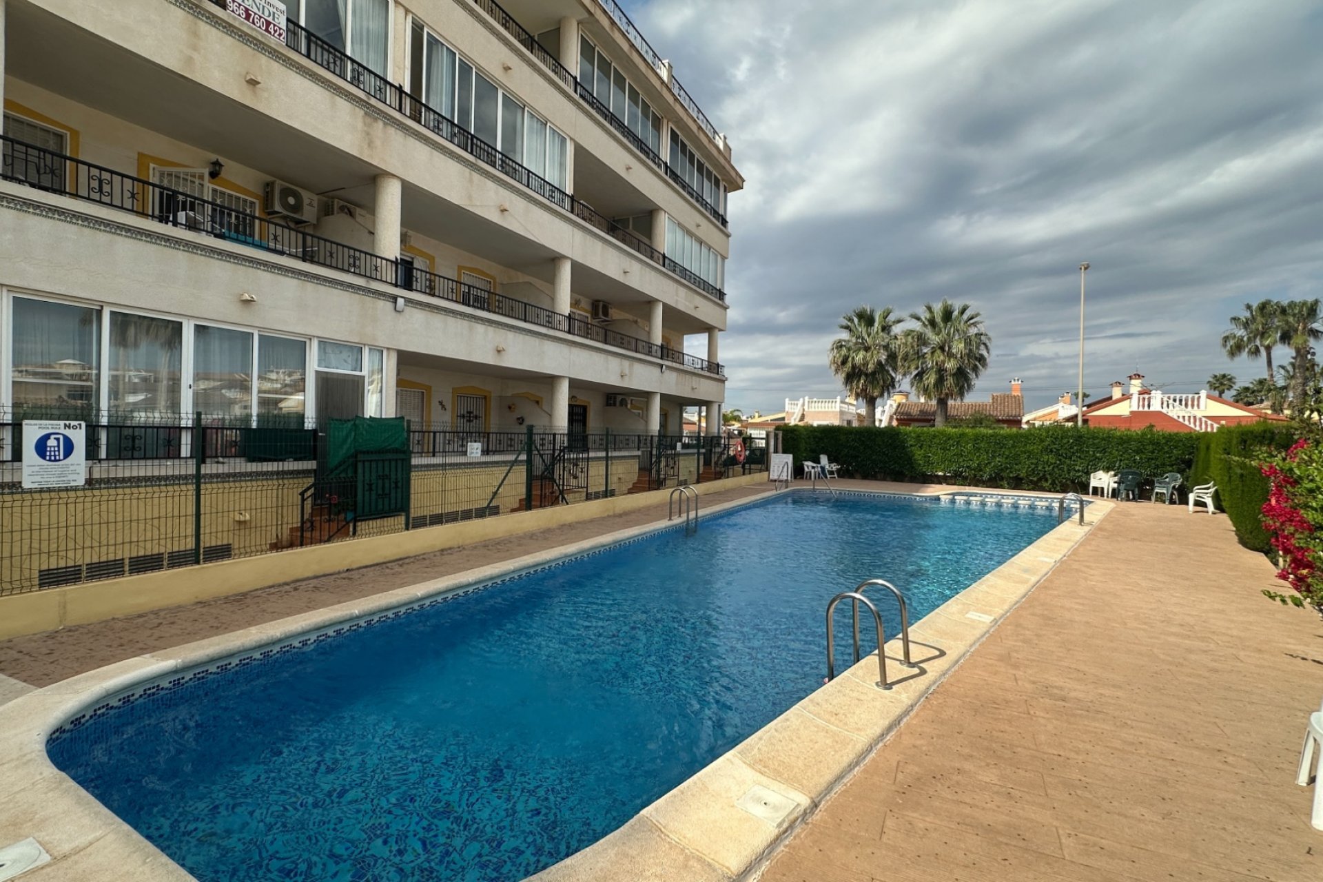Resale - Apartments - Flats - Orihuela Costa - Playa Flamenca