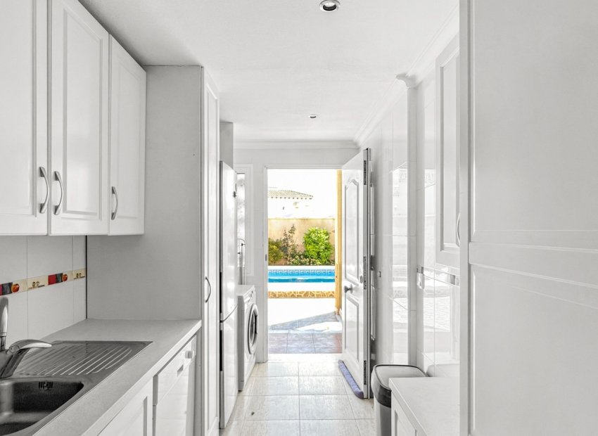 Resale - Apartments - Flats - Orihuela Costa - Playa Flamenca