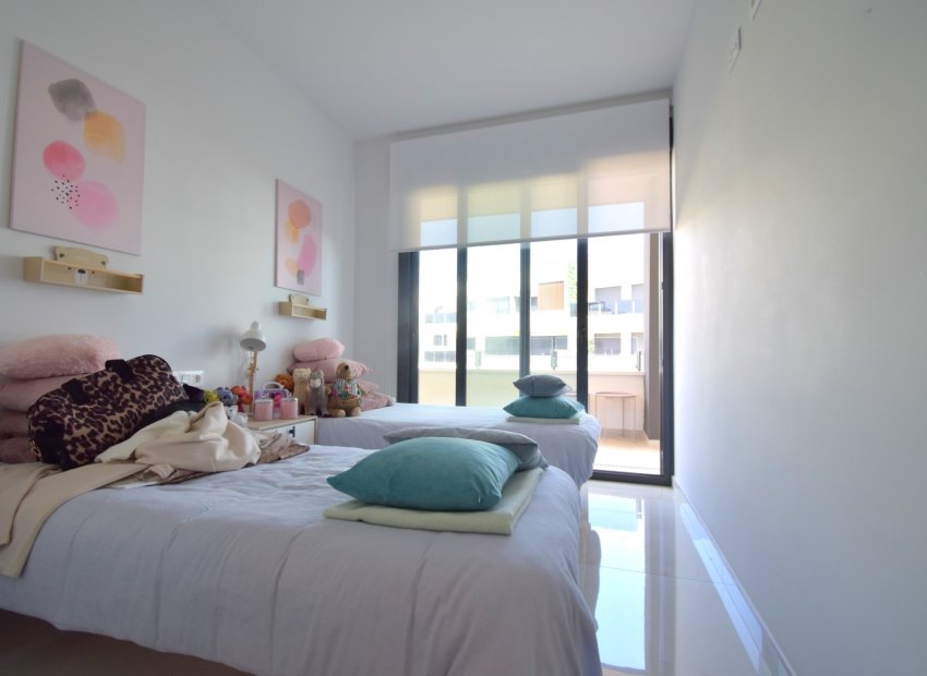Resale - Apartments - Flats - Orihuela Costa - Playa Flamenca