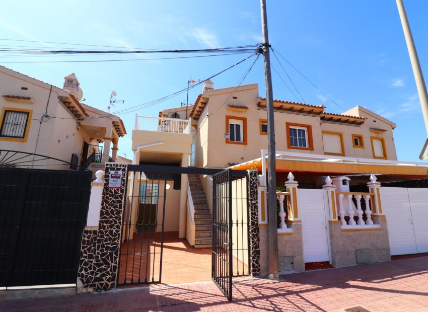 Resale - Apartments - Flats - Orihuela Costa - Punta Prima
