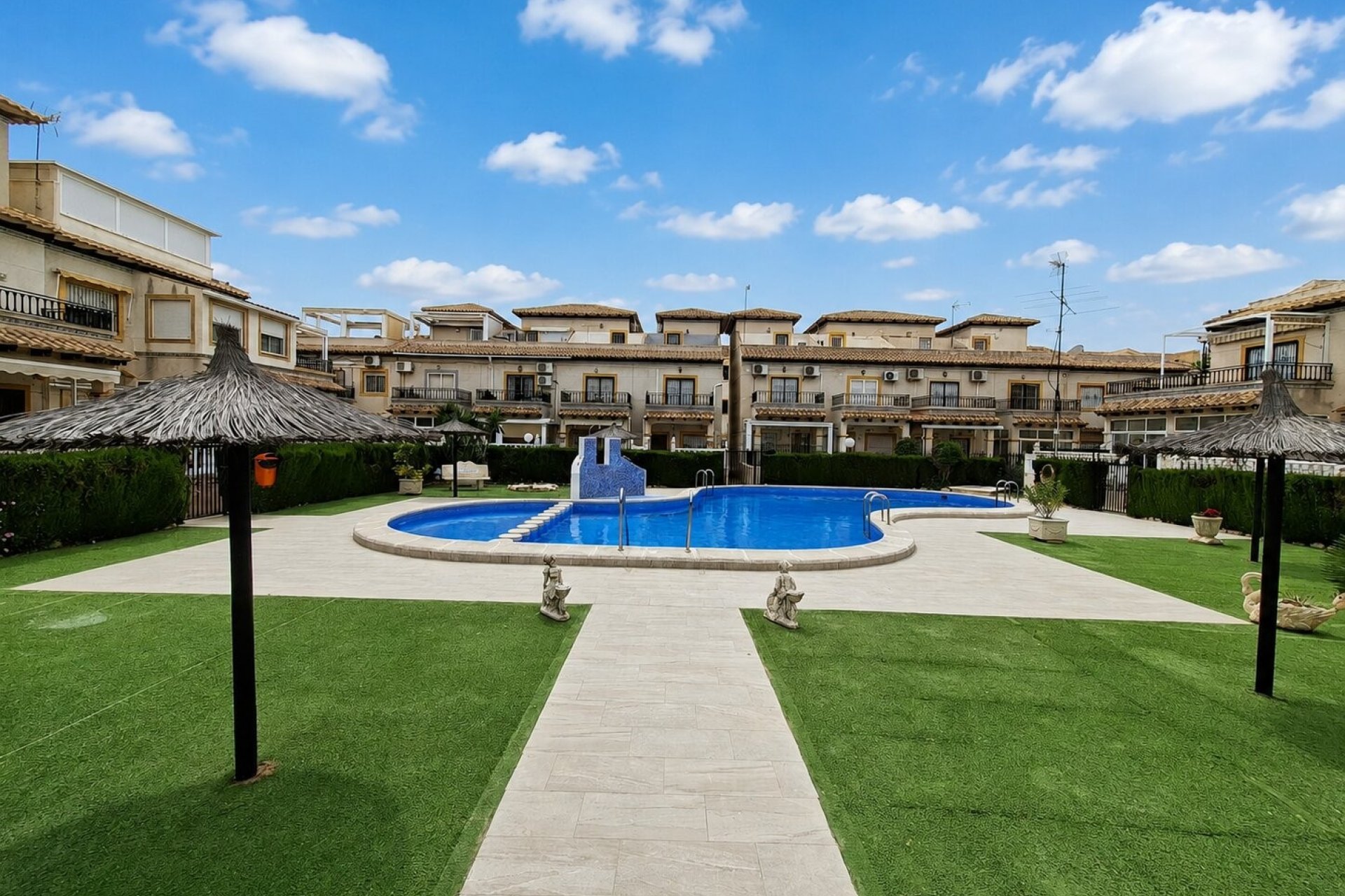 Resale - Apartments - Flats - Orihuela Costa - Punta Prima