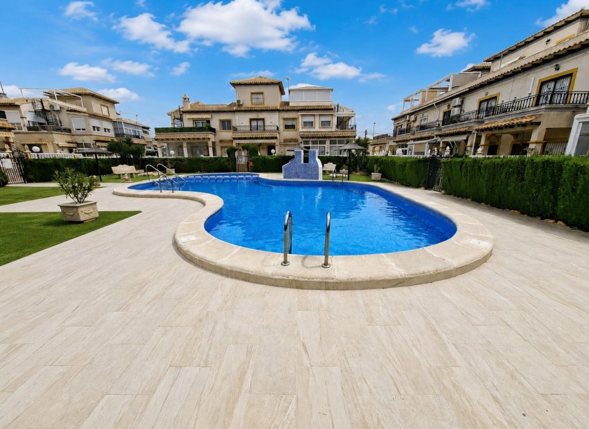 Resale - Apartments - Flats - Orihuela Costa - Punta Prima