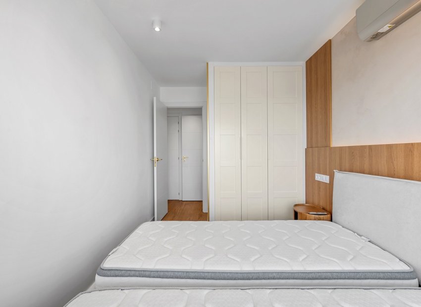 Resale - Apartments - Flats - Orihuela Costa - Punta Prima