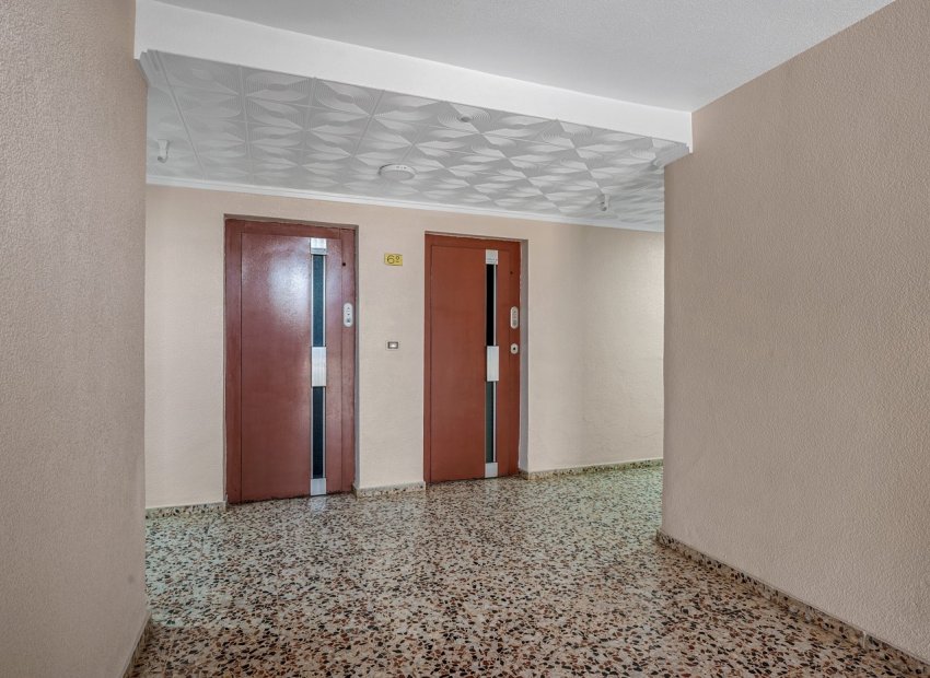Resale - Apartments - Flats - Orihuela Costa - Punta Prima