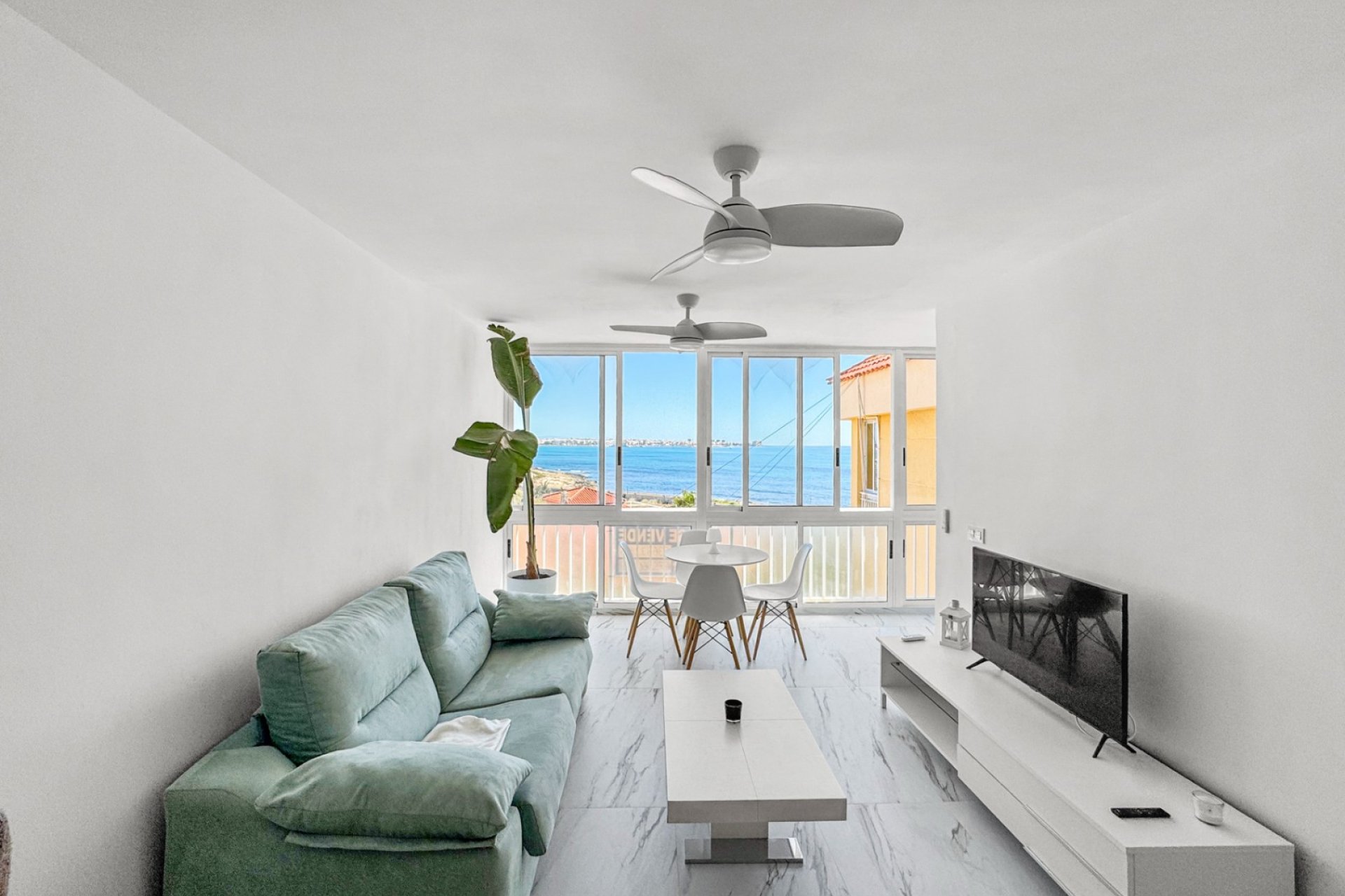 Resale - Apartments - Flats - Orihuela Costa - Punta Prima