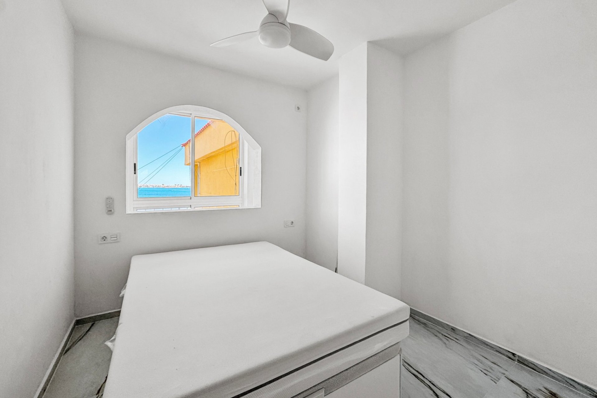 Resale - Apartments - Flats - Orihuela Costa - Punta Prima