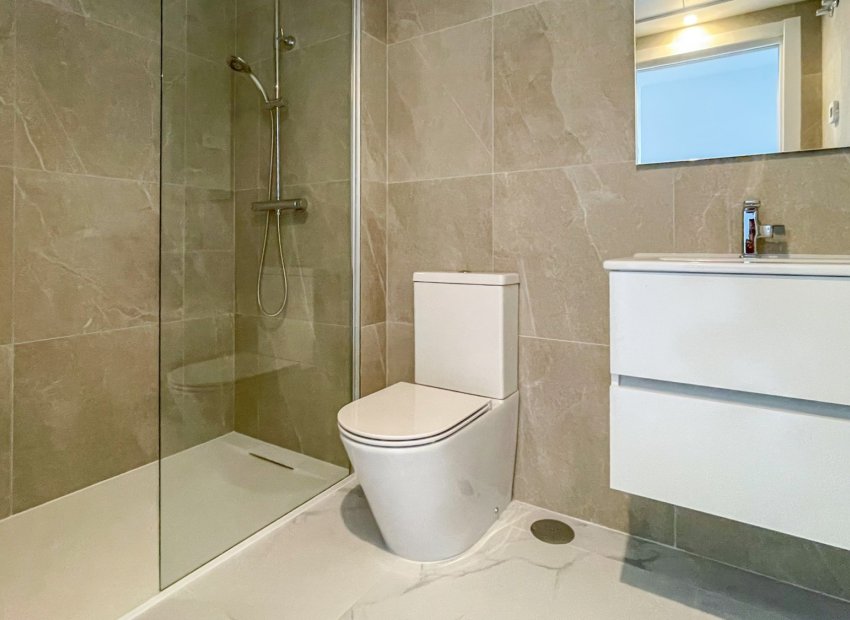 Resale - Apartments - Flats - Orihuela Costa - Punta Prima