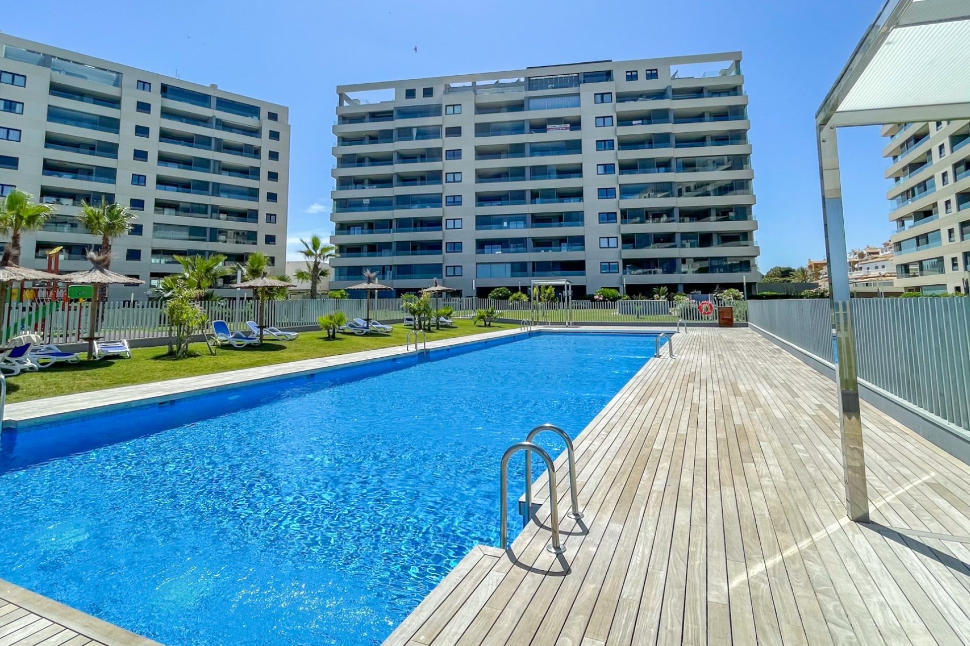 Resale - Apartments - Flats - Orihuela Costa - Punta Prima