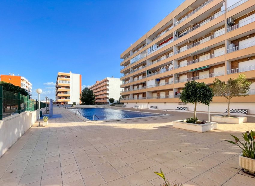 Resale - Apartments - Flats - Orihuela Costa - Punta Prima