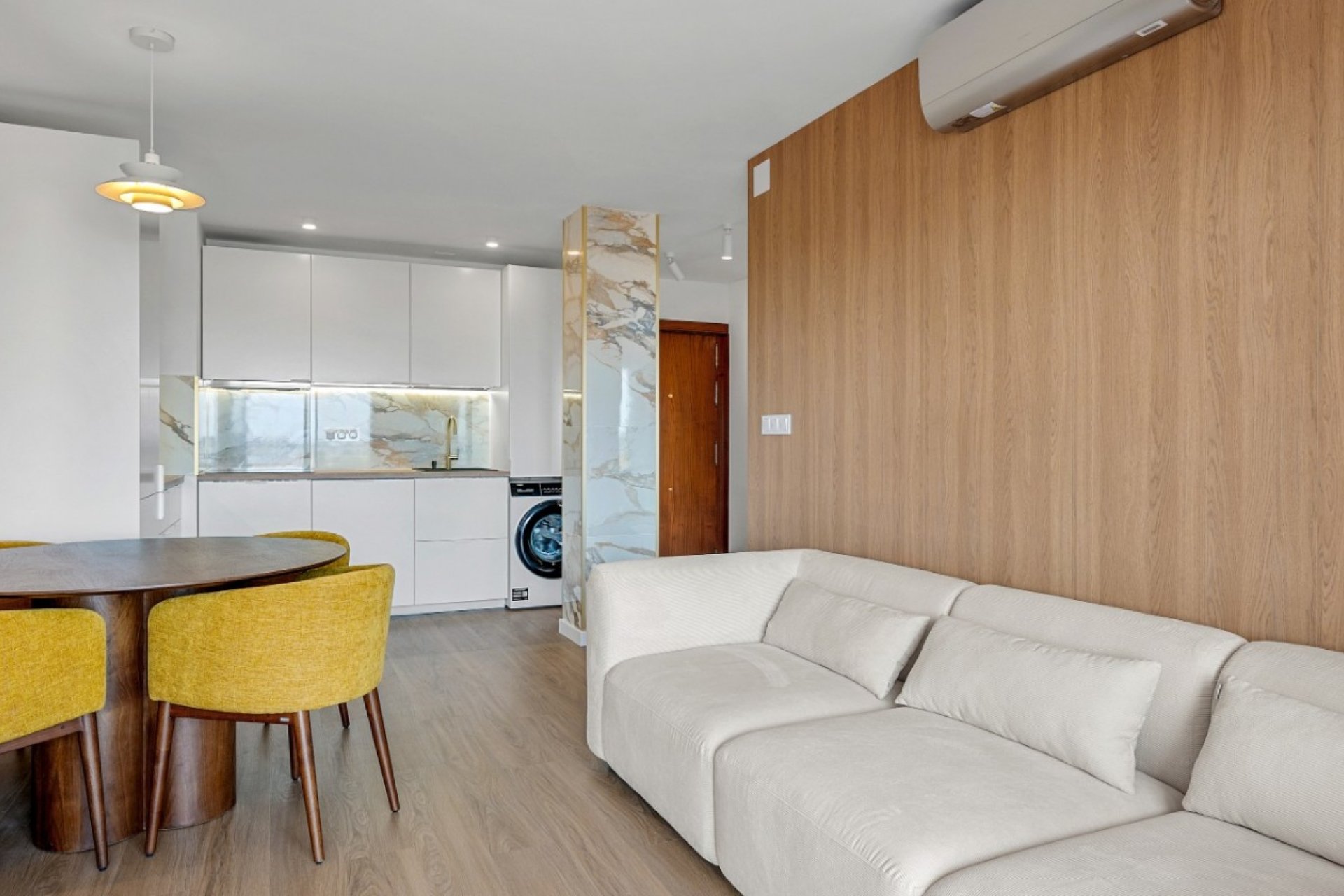 Resale - Apartments - Flats - Orihuela Costa - Punta Prima