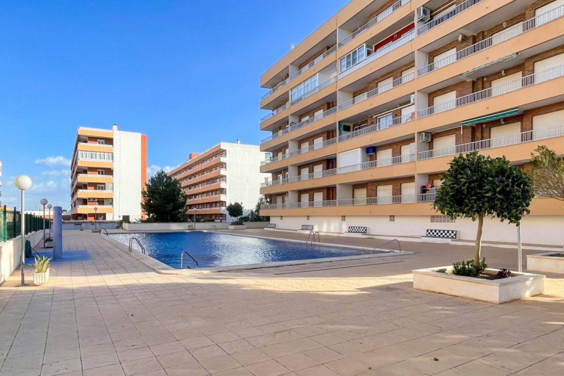 Resale - Apartments - Flats - Orihuela Costa - Punta Prima