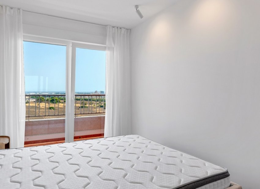 Resale - Apartments - Flats - Orihuela Costa - Punta Prima