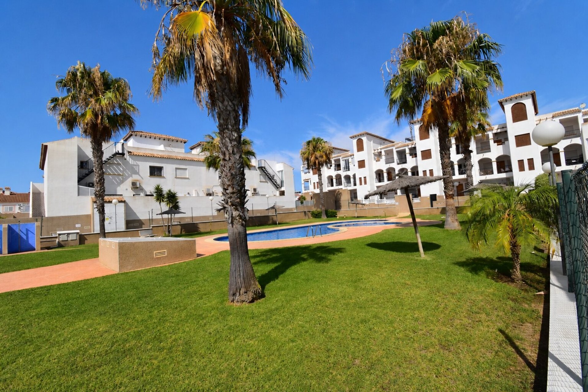 Resale - Apartments - Flats - Orihuela Costa - Punta Prima