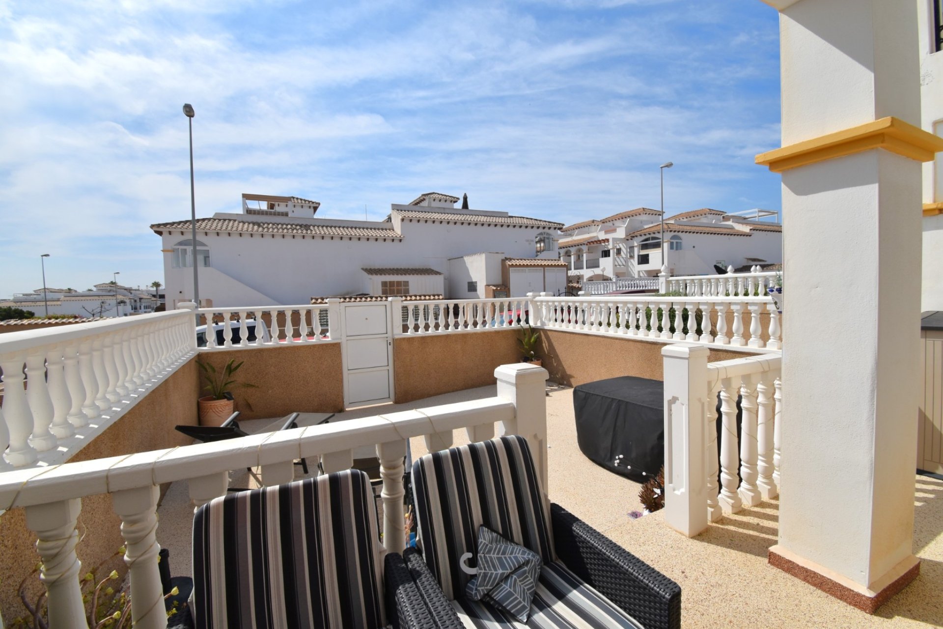 Resale - Apartments - Flats - Orihuela Costa - Punta Prima