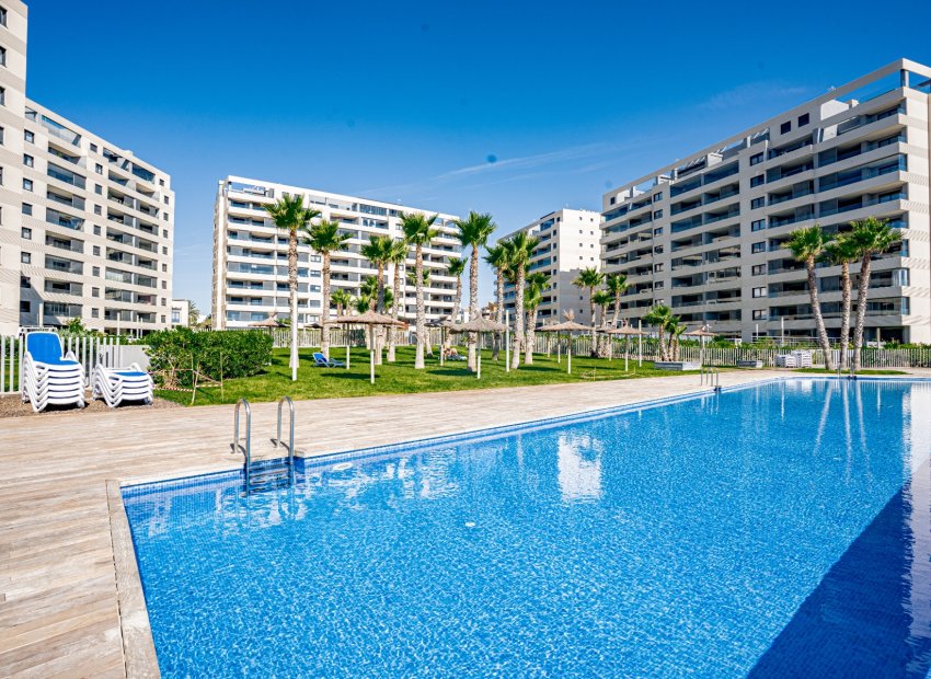 Resale - Apartments - Flats - Orihuela Costa - Punta Prima