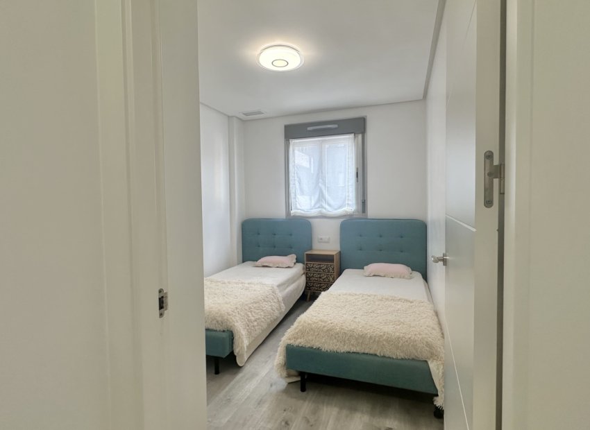 Resale - Apartments - Flats - Orihuela Costa - Villamartín