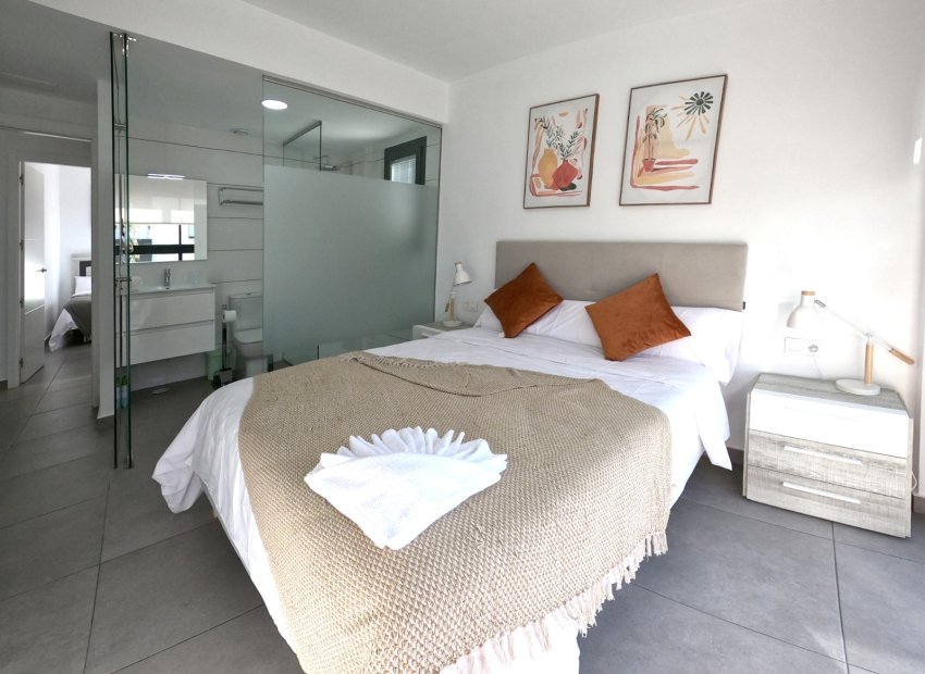 Resale - Apartments - Flats - Orihuela Costa - Villamartín