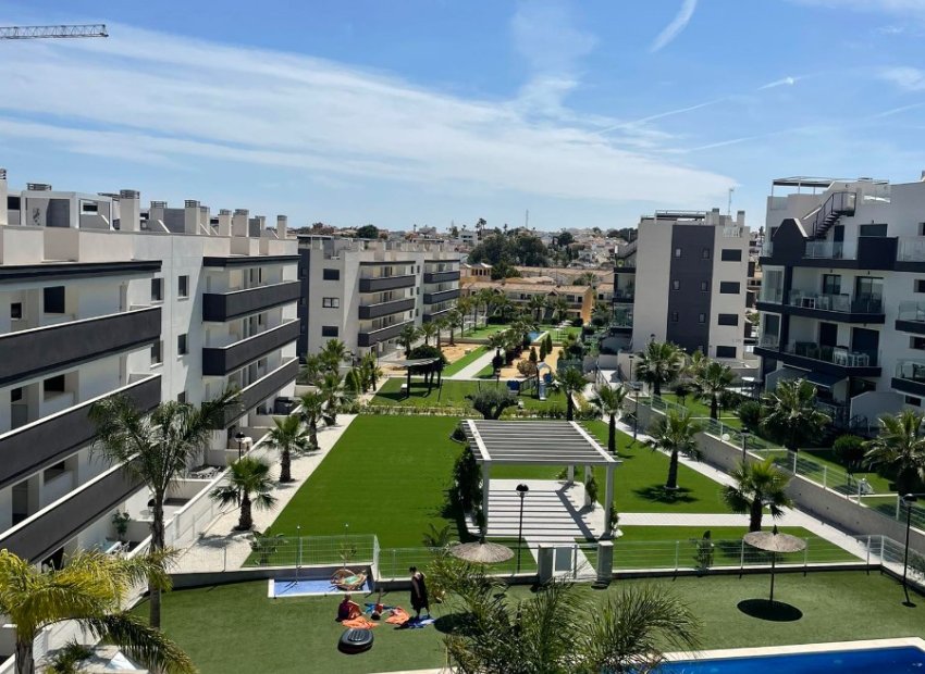 Resale - Apartments - Flats - Orihuela Costa - Villamartín