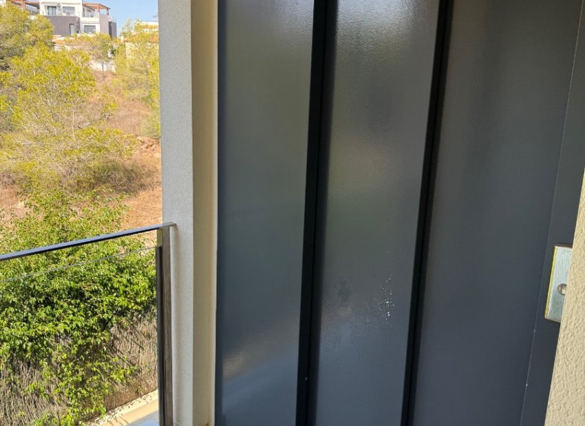 Resale - Apartments - Flats - Orihuela Costa - Villamartín