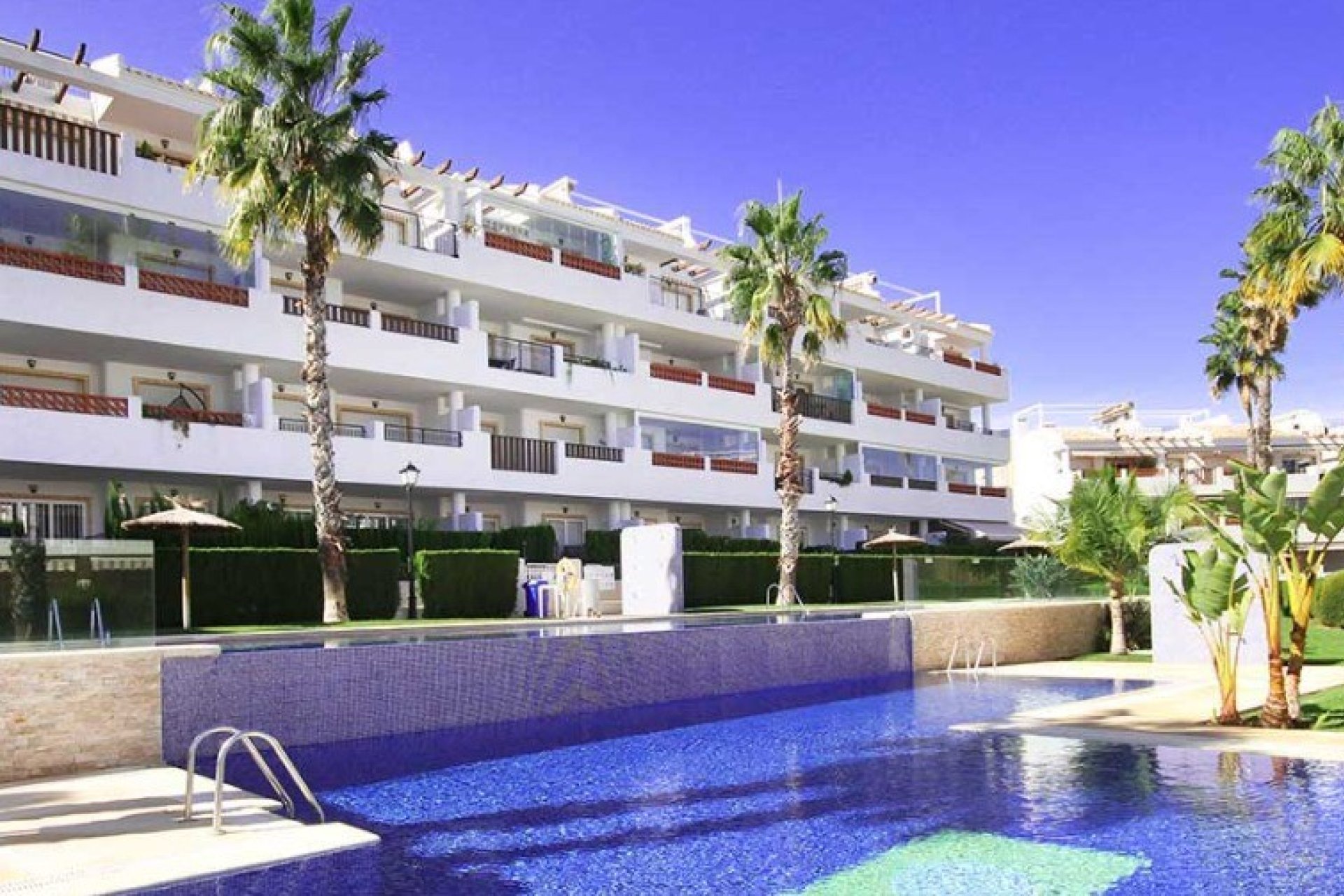 Resale - Apartments - Flats - Orihuela Costa - Villamartín