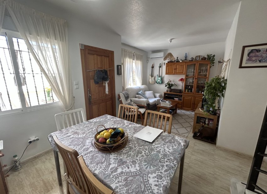 Resale - Apartments - Flats - Orihuela Costa - Villamartín