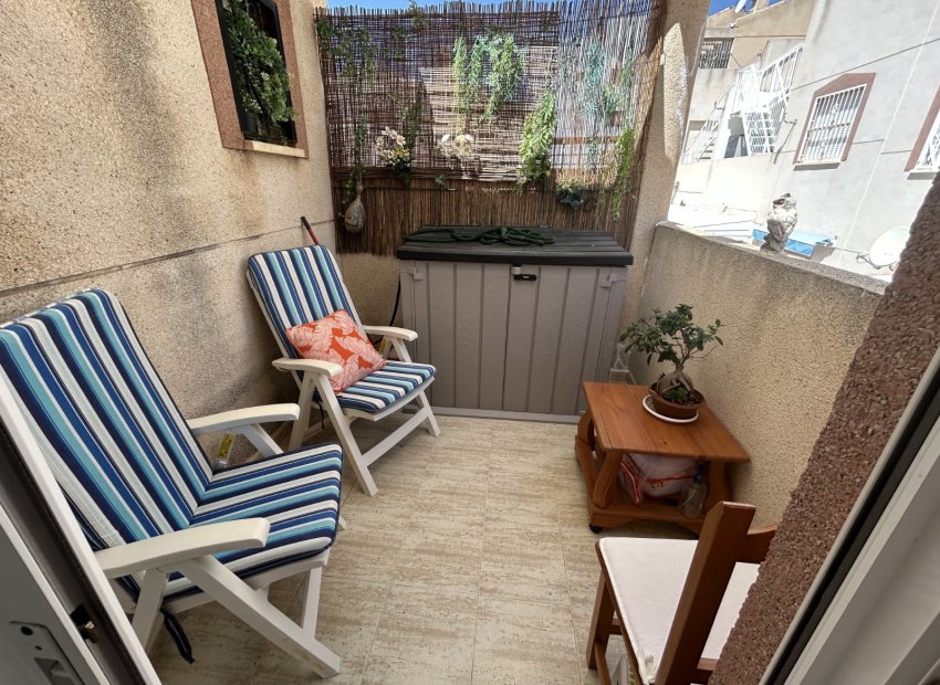 Resale - Apartments - Flats - Orihuela Costa - Villamartín