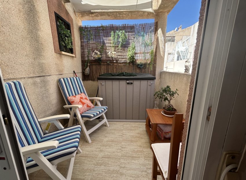 Resale - Apartments - Flats - Orihuela Costa - Villamartín