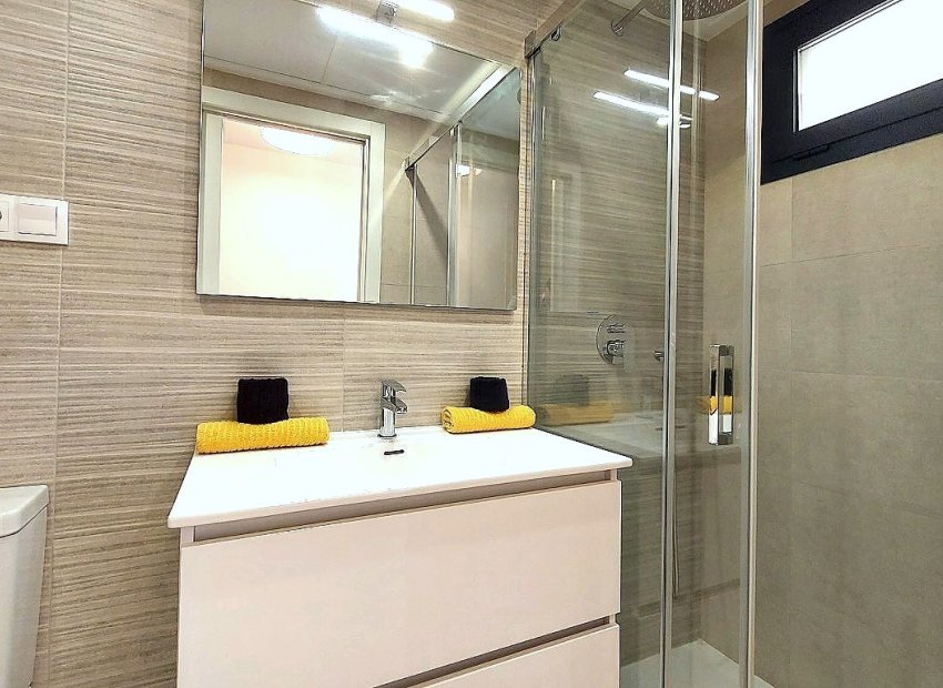 Resale - Apartments - Flats - ORIHUELA COSTA - VILLAMARTÍN