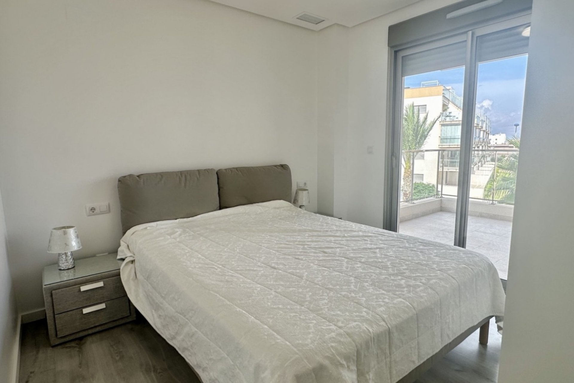 Resale - Apartments - Flats - Orihuela Costa - Villamartín