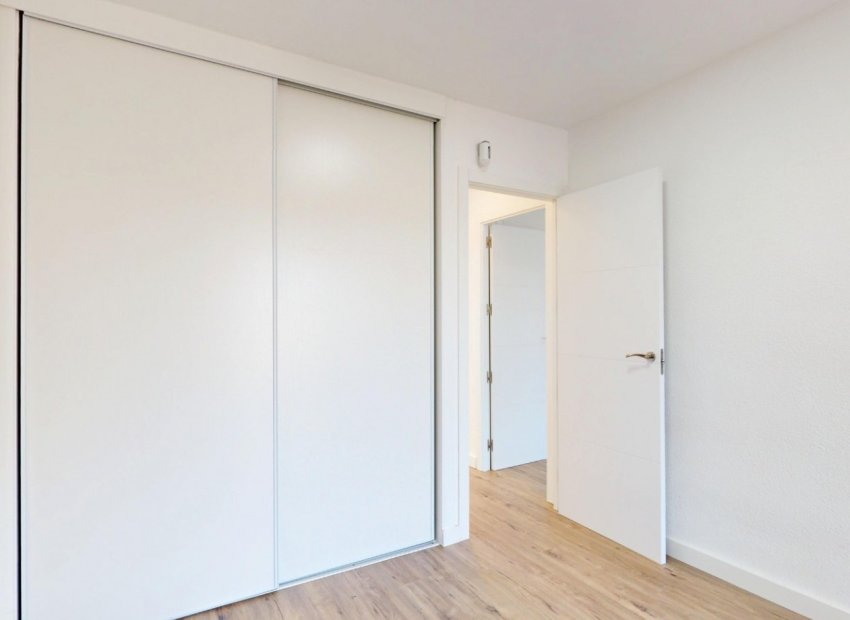 Resale - Apartments - Flats - Orihuela Costa - Villamartín