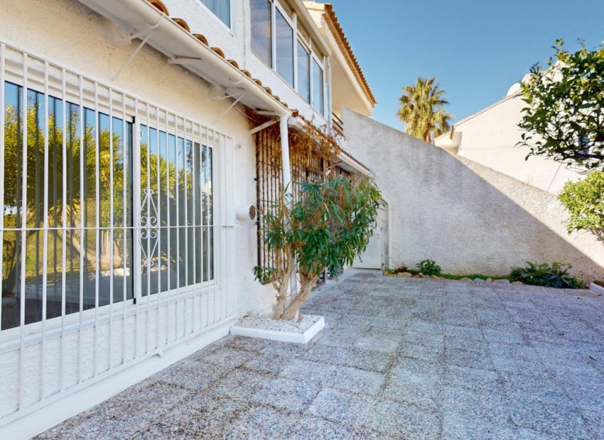 Resale - Apartments - Flats - Orihuela Costa - Villamartín
