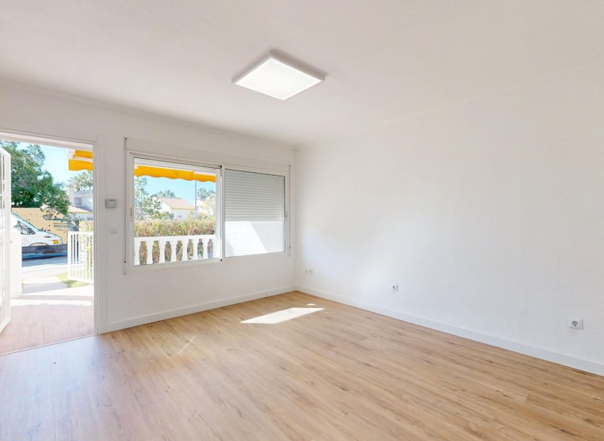 Resale - Apartments - Flats - Orihuela Costa - Villamartin