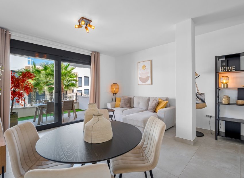 Resale - Apartments - Flats - Orihuela Costa - Villamartín