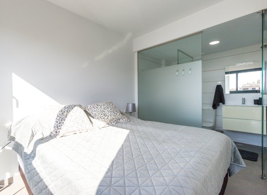 Resale - Apartments - Flats - Orihuela Costa - Villamartín
