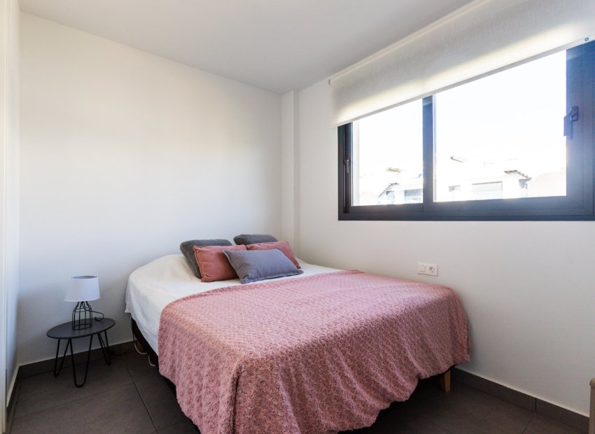 Resale - Apartments - Flats - Orihuela Costa - Villamartín