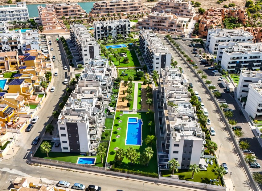 Resale - Apartments - Flats - Orihuela Costa - Villamartín