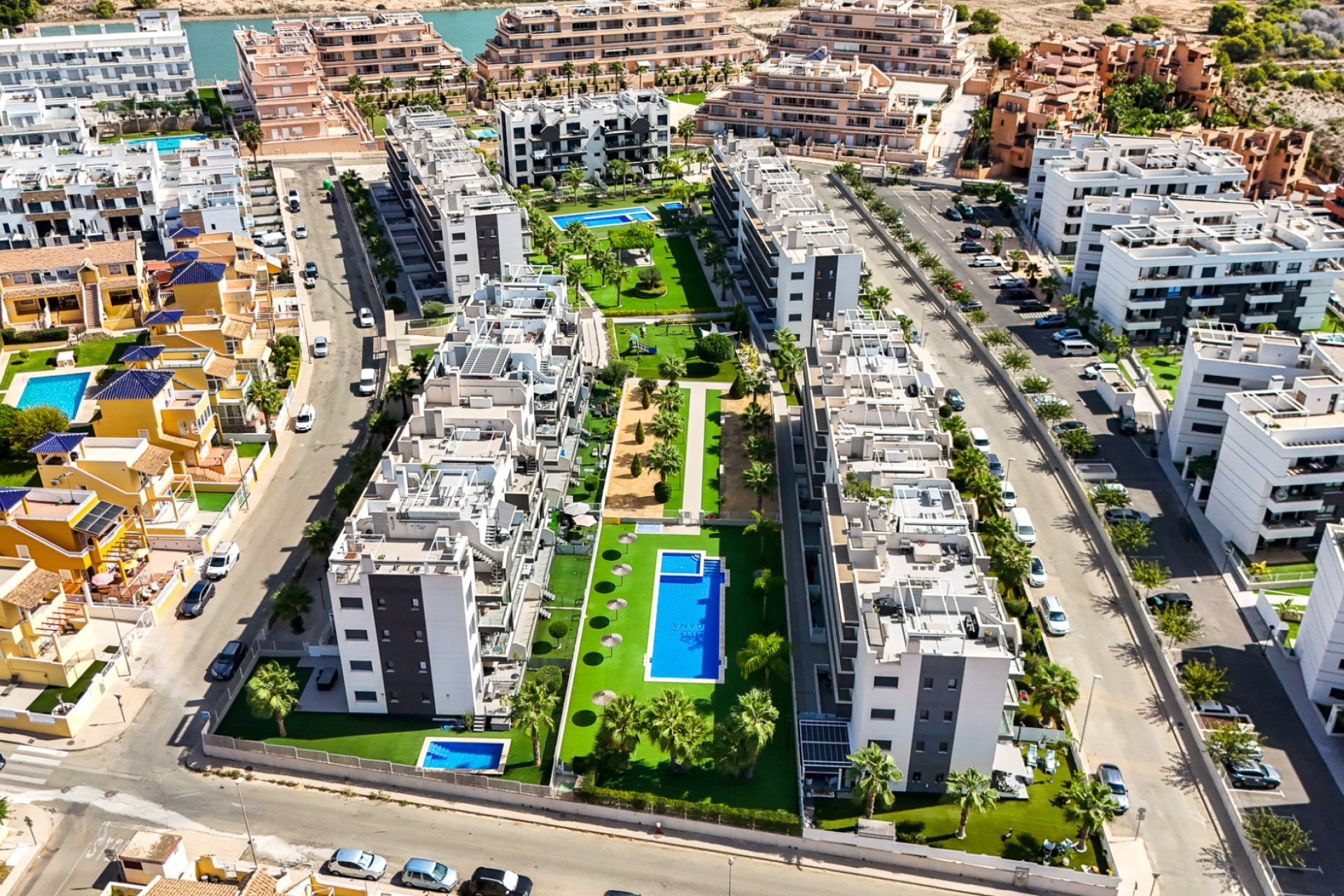 Resale - Apartments - Flats - Orihuela Costa - Villamartín