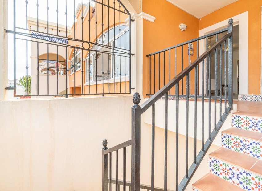 Resale - Apartments - Flats - Orihuela Costa