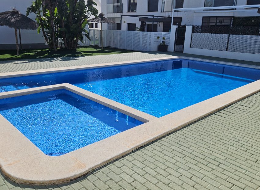 Resale - Apartments - Flats - Pilar de la Horadada - Costa Blanca
