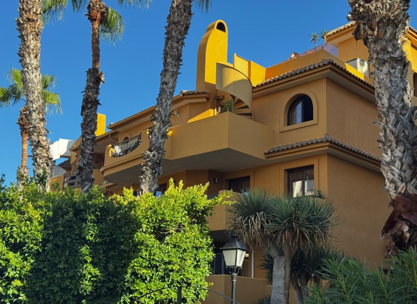 Resale - Apartments - Flats - Punta Prima