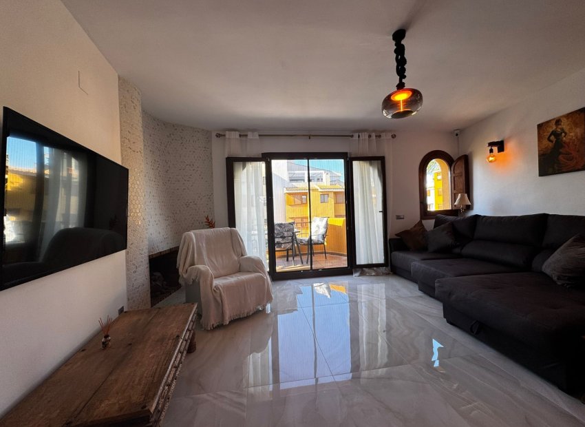 Resale - Apartments - Flats - Punta Prima