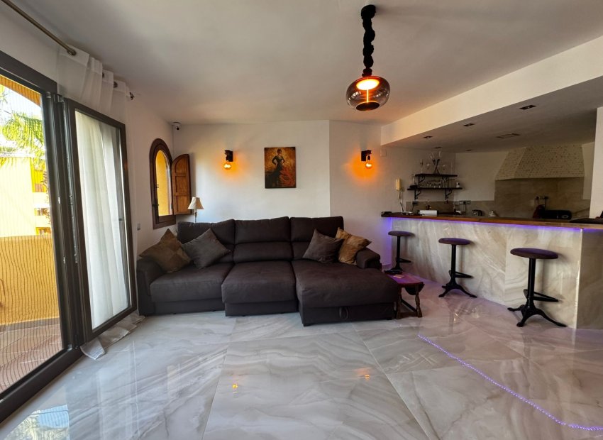 Resale - Apartments - Flats - Punta Prima